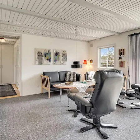 度假居 Awesome In With Wifi