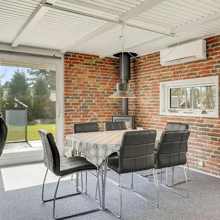 Awesome In With Wifi 度假居