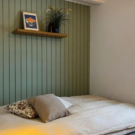 Awesome In With Wifi 度假居