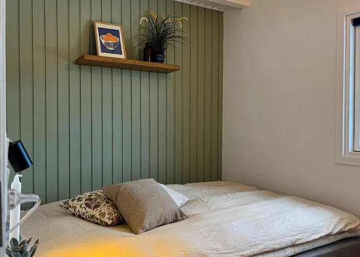 Awesome In With Wifi بيت للعطل